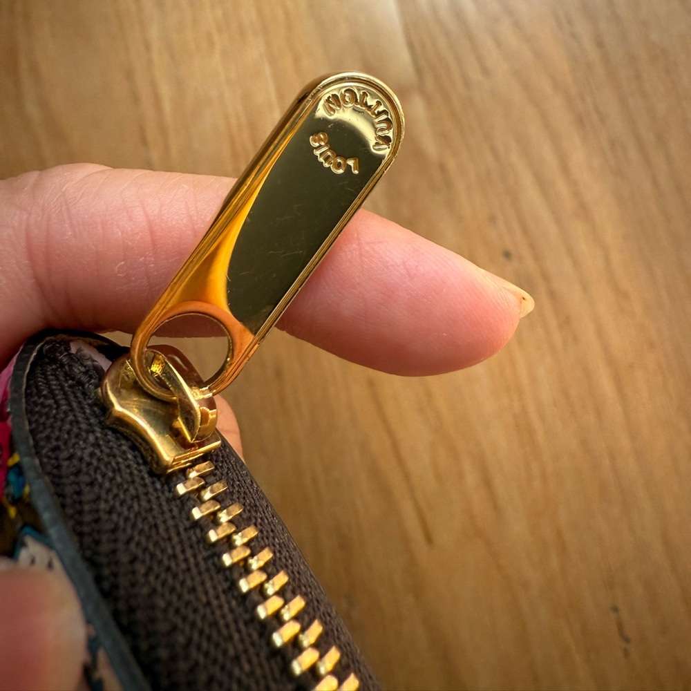 Louis Vuitton Zippy wallet limited edition - Picture 4 of 9